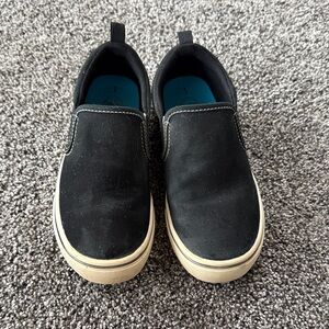 Wonder Nation Black Slip-On Kids Sneakers